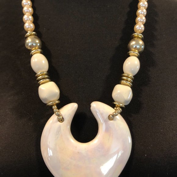 Vintage MCM Ceramic Heart Pearls Acrylic Faceted Beaded necklace 28" Statement - Picture 6 of 6